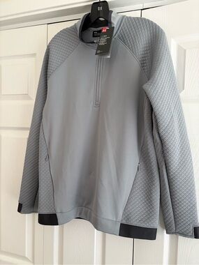 Under Armour ColdGear Men's 1/4 Zip Pullover.  Size S. NWT.